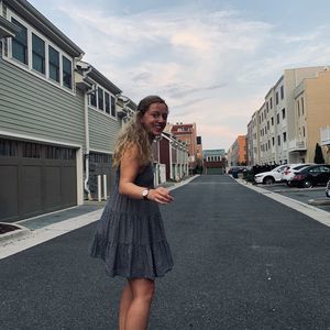 Meet your Posher, Anna